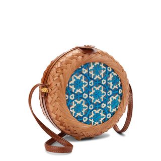 (Category: ) located in . Submitted by x.objects (Listing ID 1033425573, Image 1). Description: .