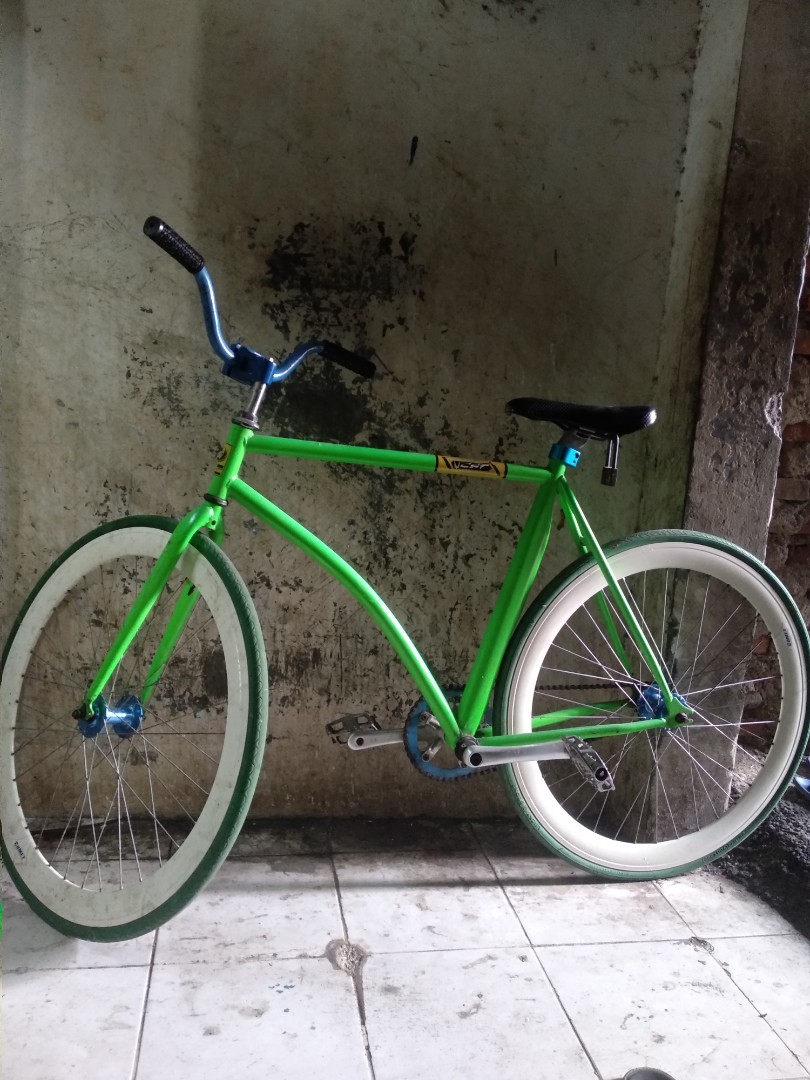 Sepeda best sale fixie giant