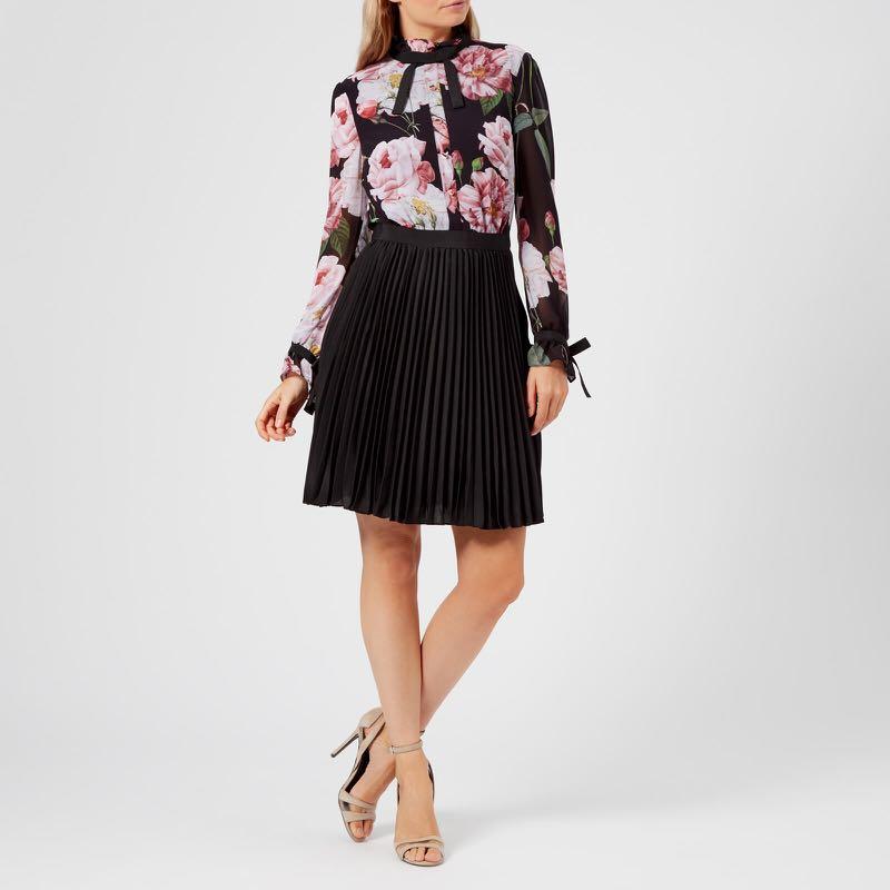 Daysea online ted baker