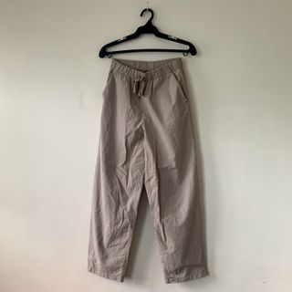 (Category: ) located in . Submitted by four.clothing (Listing ID 1033404566, Image 1). Description: .