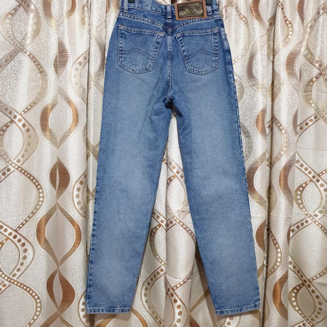 armani exchange mom jeans