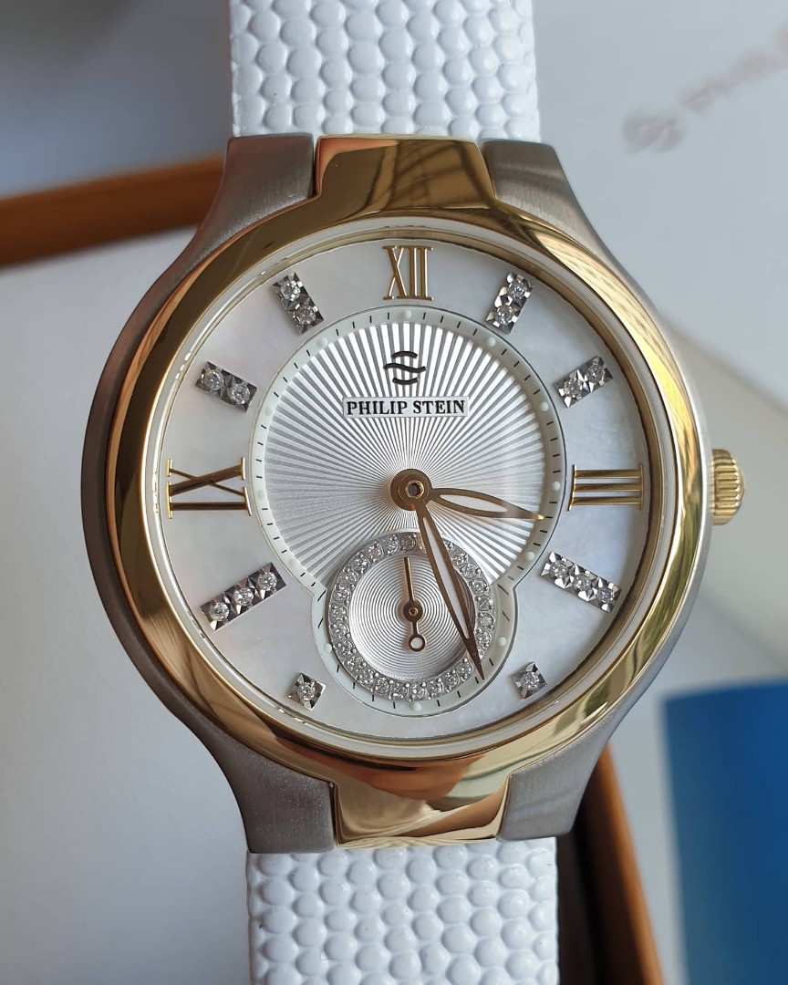 Philip stein cheap round watch