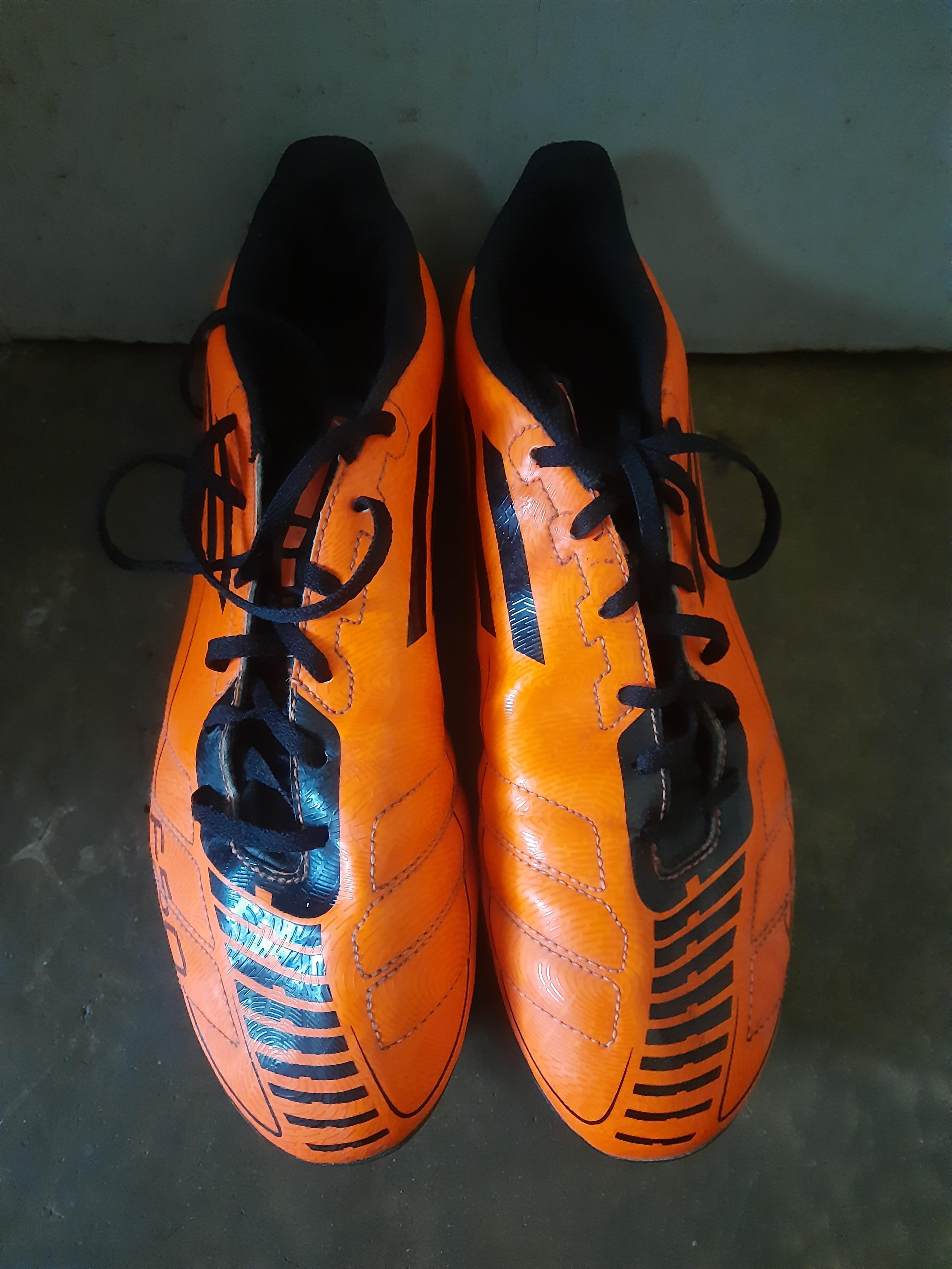 Adidas F5 ADIZERO Men s Fashion Activewear on Carousell