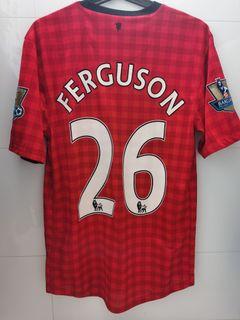 Authentic Manchester United 12/13 home size S Sir Alex ferguson