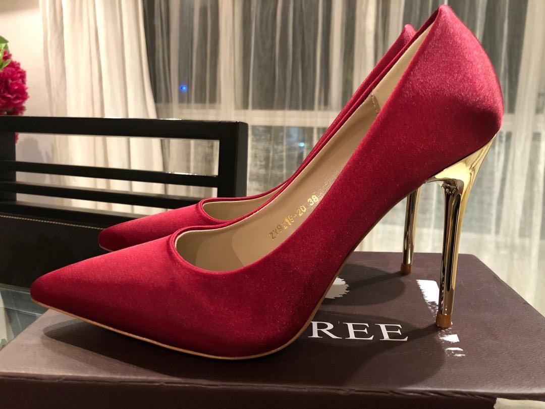 Brand new Bigtree red heel #10/10 