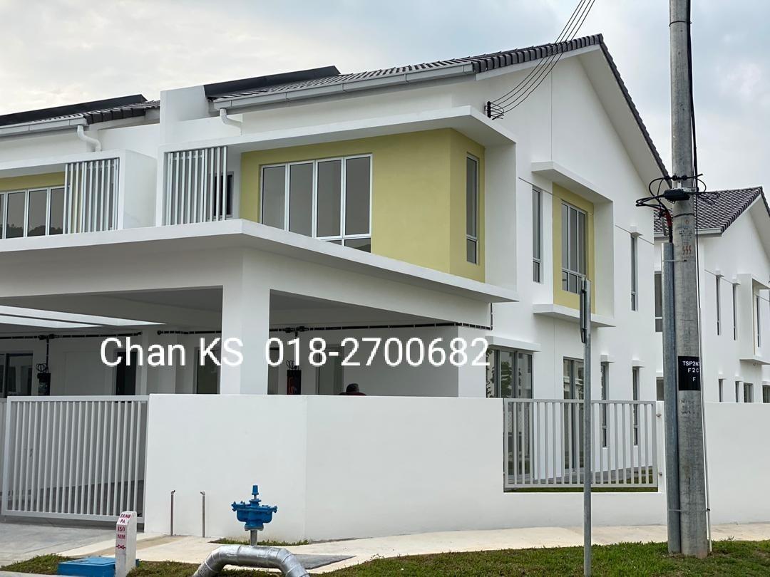 Double Storey Corner Lot Tiara Sendayan Property Rentals On Carousell