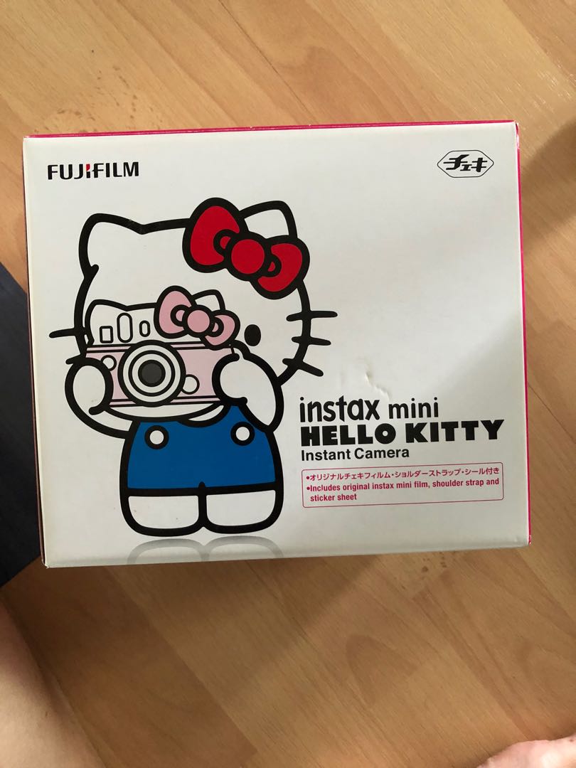 Fujifilm Instax Mini Hello Kitty Instant Camera Pink Special Edition Package Photography Cameras Others On Carousell