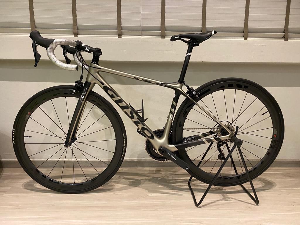 Good Deal Gusto 2019 Carbon Road Bike Rcr Team Edition Road Sports Equipment Bicycles Parts Bicycles On Carousell
