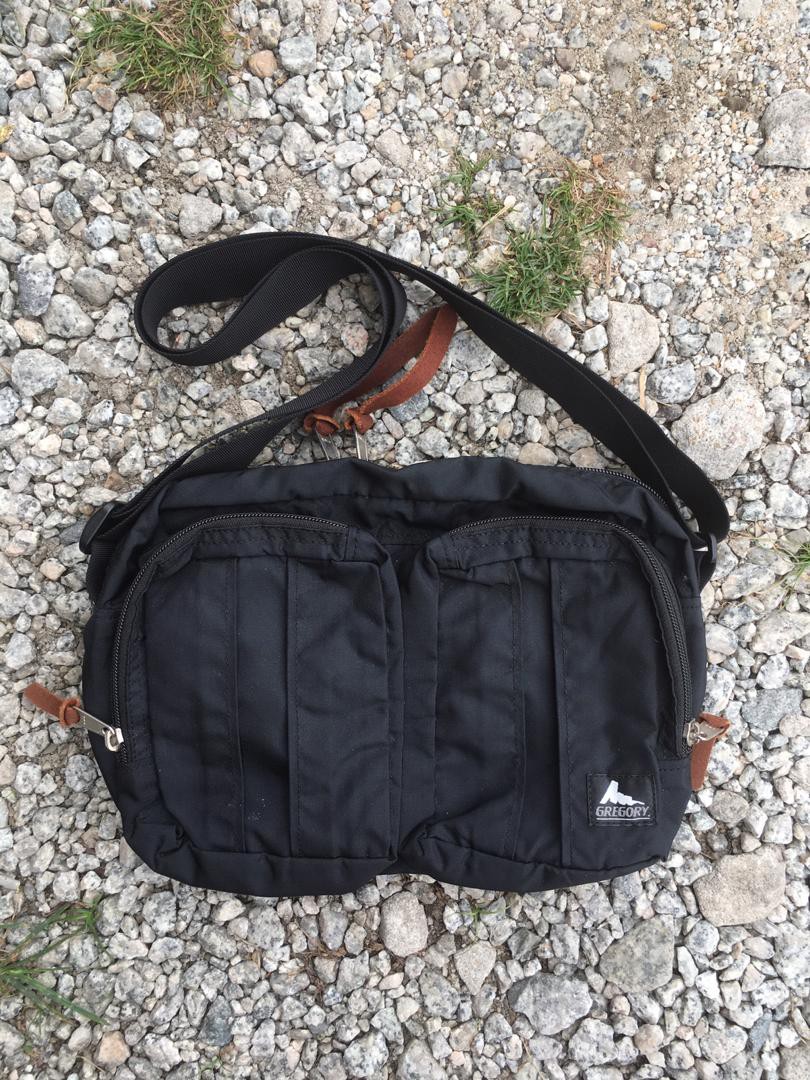 Gregory twin 2025 pocket shoulder bag