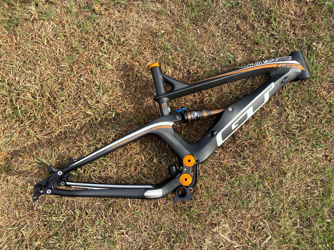 Gt force carbon hotsell 2013