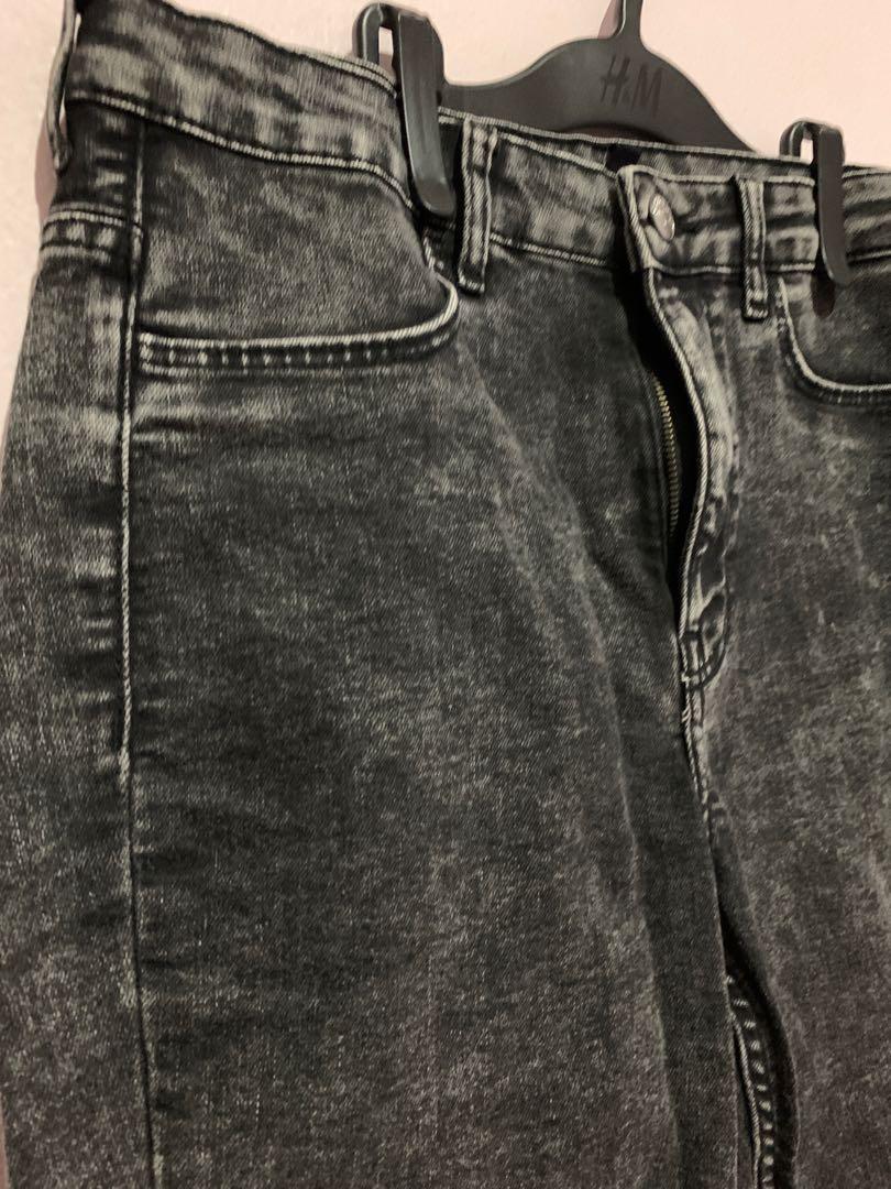 do h&m jeans stretch