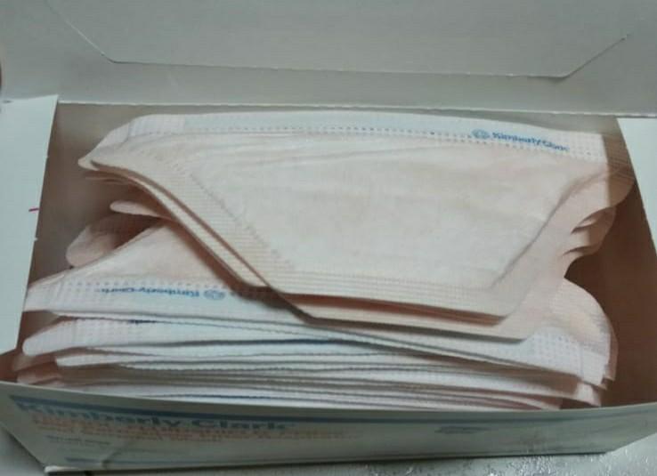 Kimberly Clark N95 particulate filter respirator surgical mask, fluid