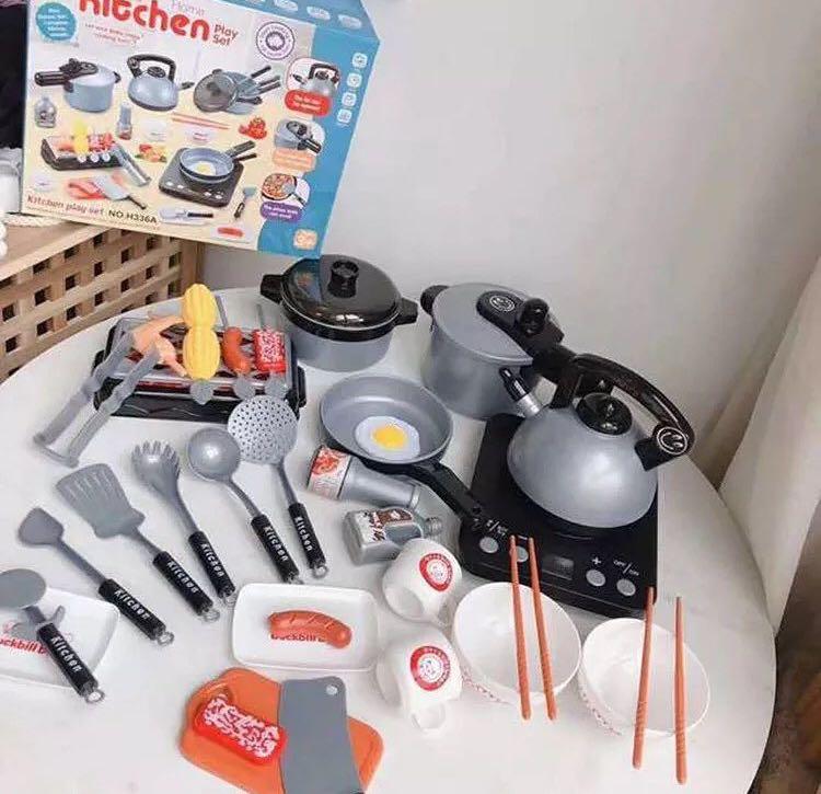 Kitchen Playset Silver (Category: Infant Playtime) located in Paranaque City. Submitted by mars_eshoppe (Listing ID 1033685853, Image 3). Description: .