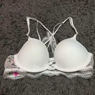 (Category: ) located in . Submitted by emma_summer (Listing ID 1033750282, Image 1). Description: .