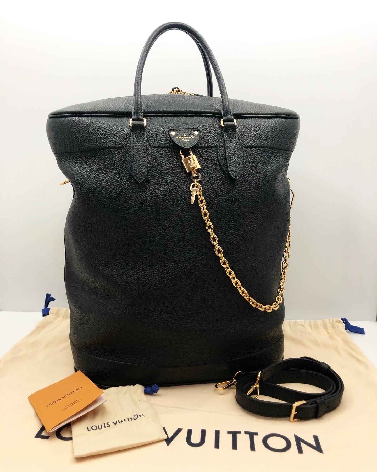 louis vuitton carryall