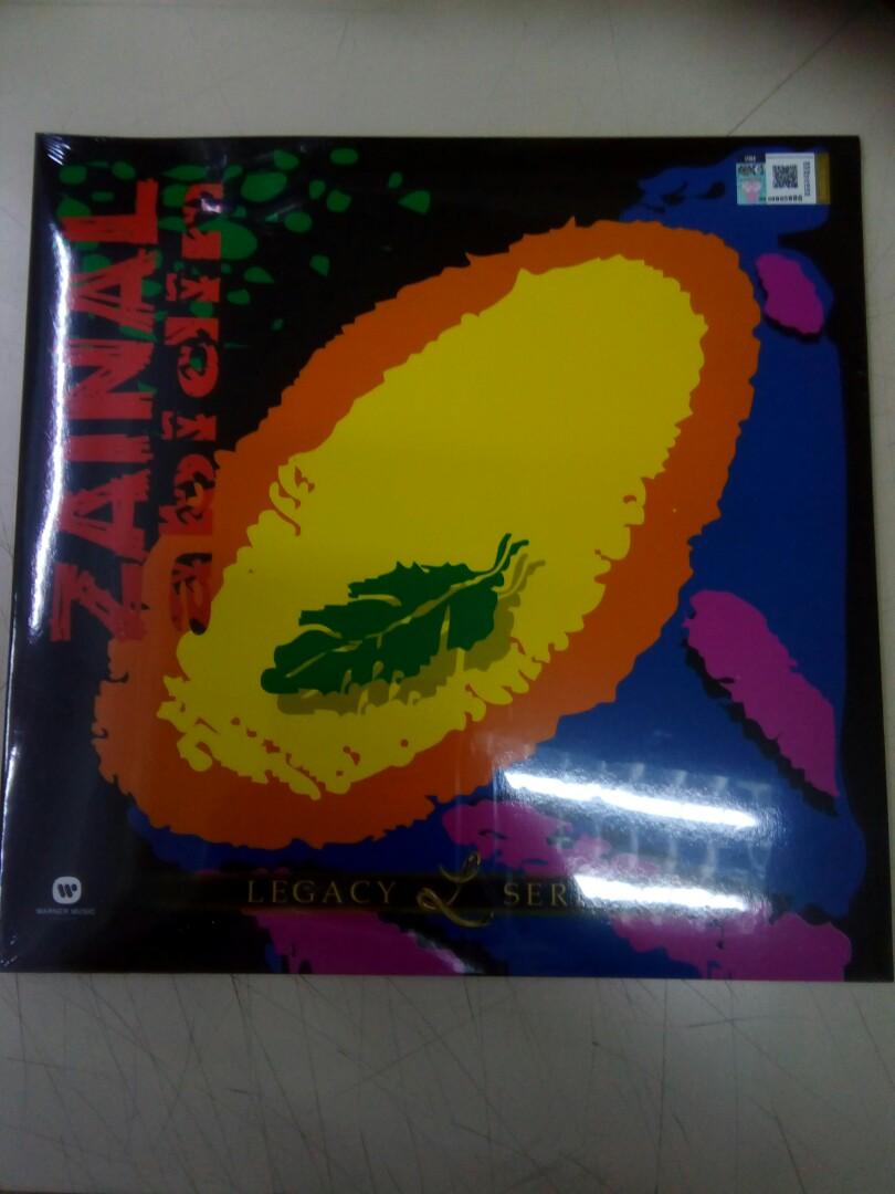 Lp Zainal Abidin Hijau Music Media Cd S Dvd S Other Media On Carousell Merayakan kejayaan yang akhirnya membinasakan apalah gunanya kematangan fikiran bila di jiwa kita masih lagi muda dan mentah ku lihat hijau. carousell