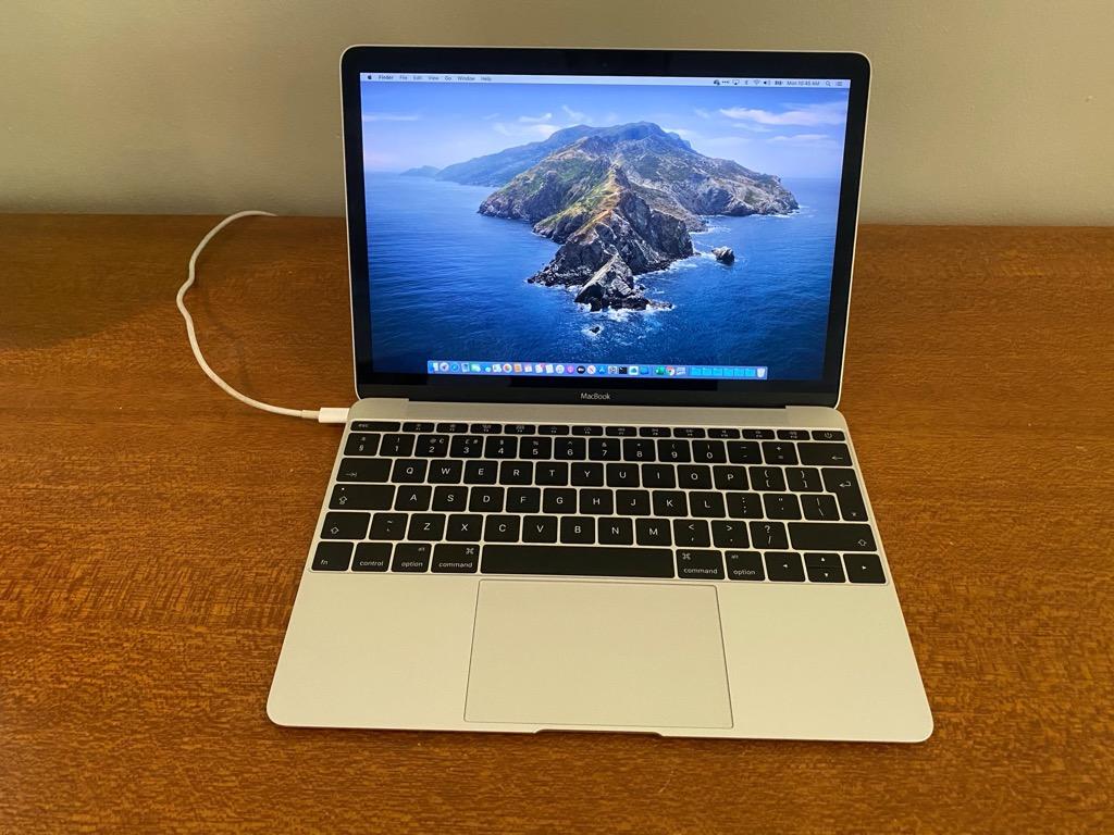 Silver Macbook Retina 12 inch Early 2016, 1.2 GHz Dual Core Intel