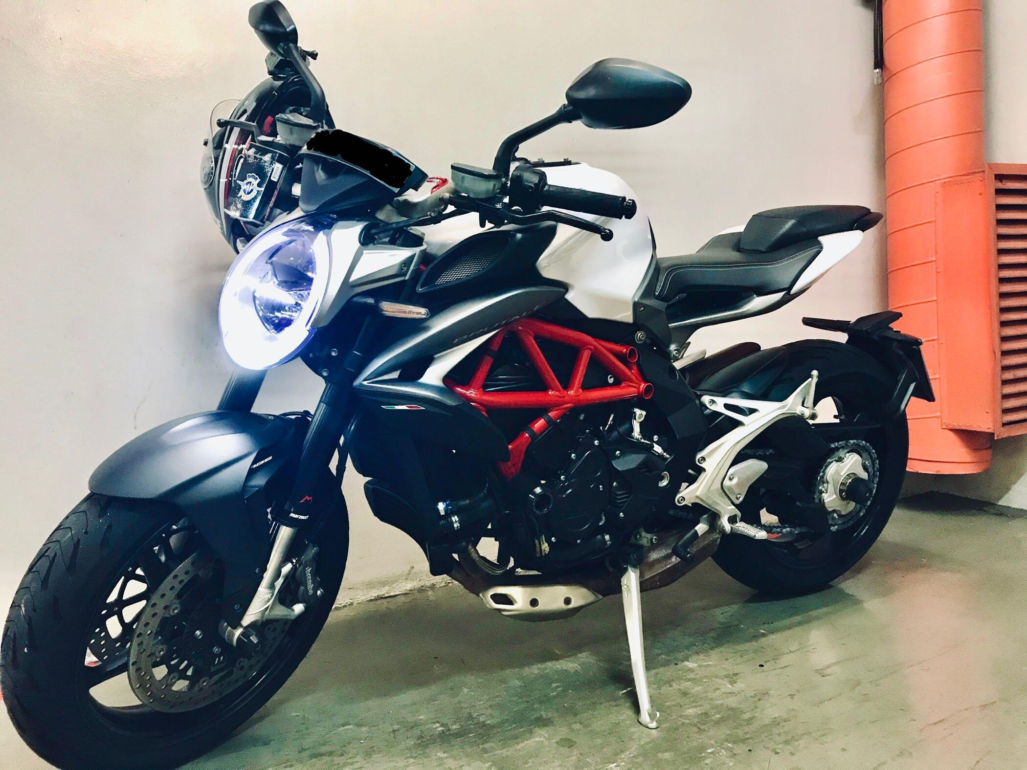 Mv agusta top brutale 800 eas