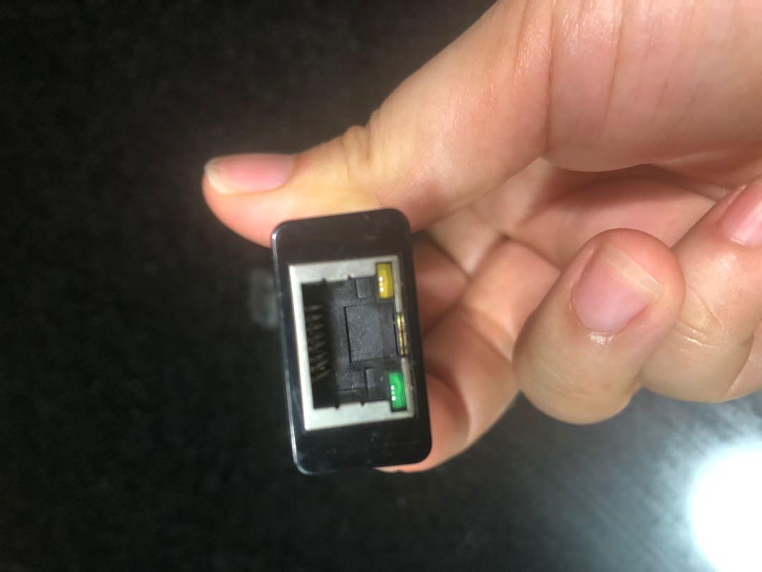Network adapter (Category: Cables & Adaptors) located in Singapore. Submitted by kqq123 (Listing ID 1033704086, Image 2). Description: .