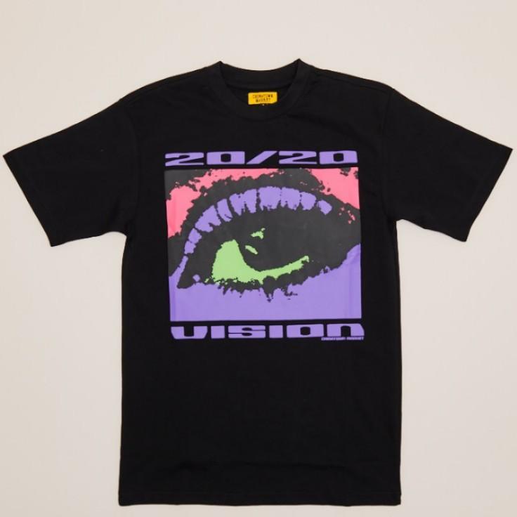 terno preto com camisa branca e gravata preta