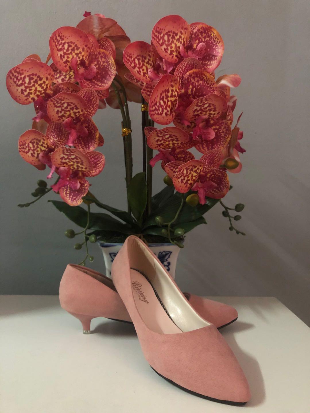 pastel pink kitten heels