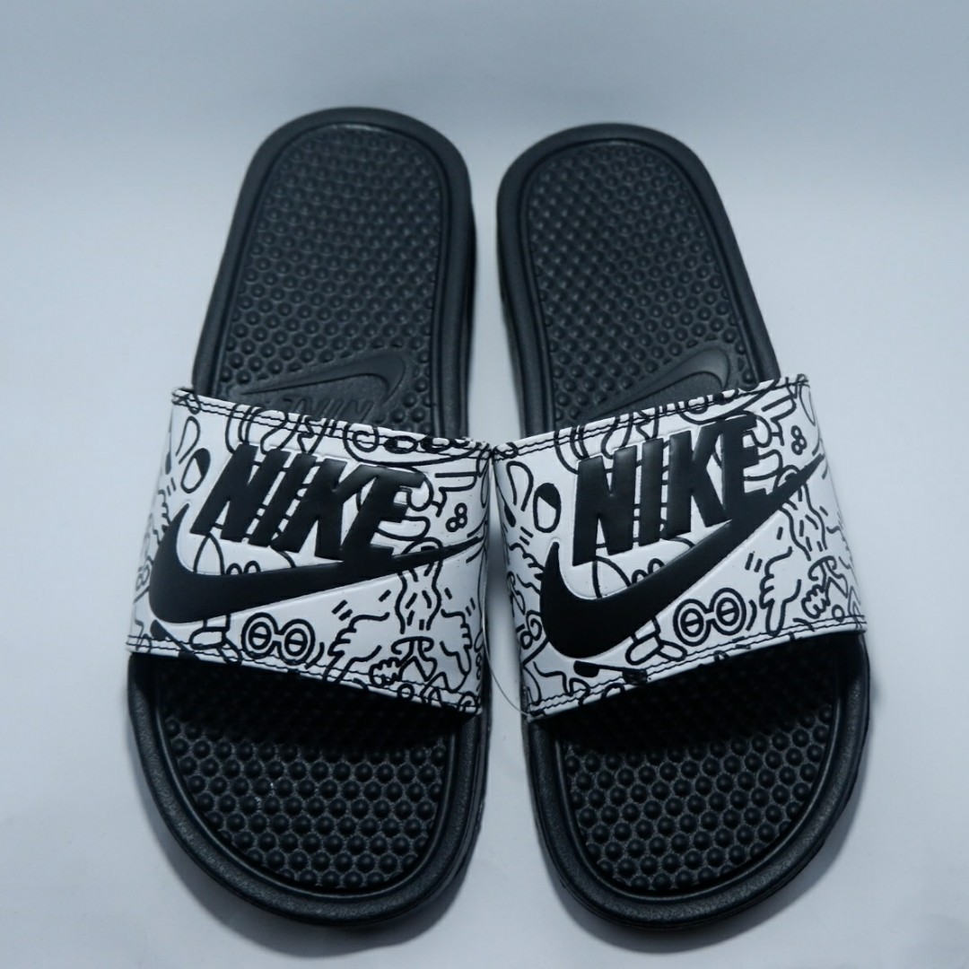 sandal nike benassi swoosh