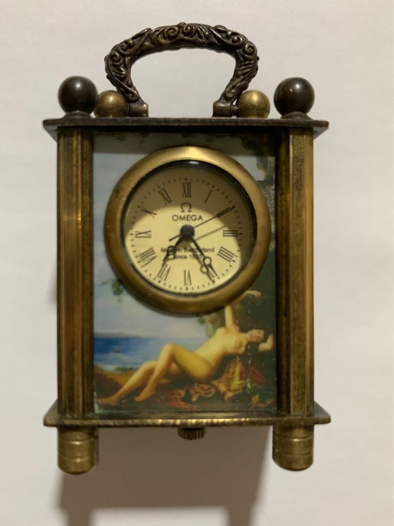 Omega vintage desk clock yom 1825, Hobbies & Toys, Memorabilia