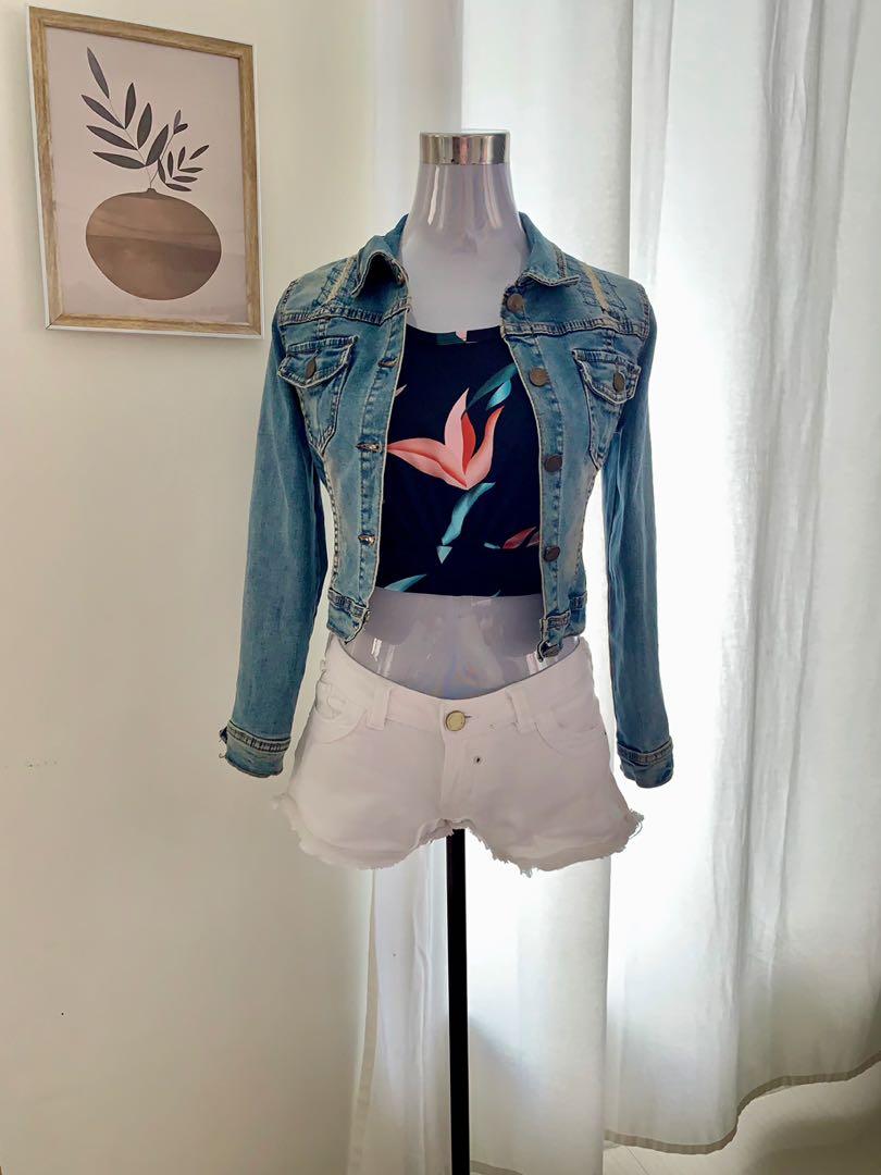 cropped beige denim jacket