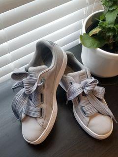 PUMA Suede (Women's Size 9)