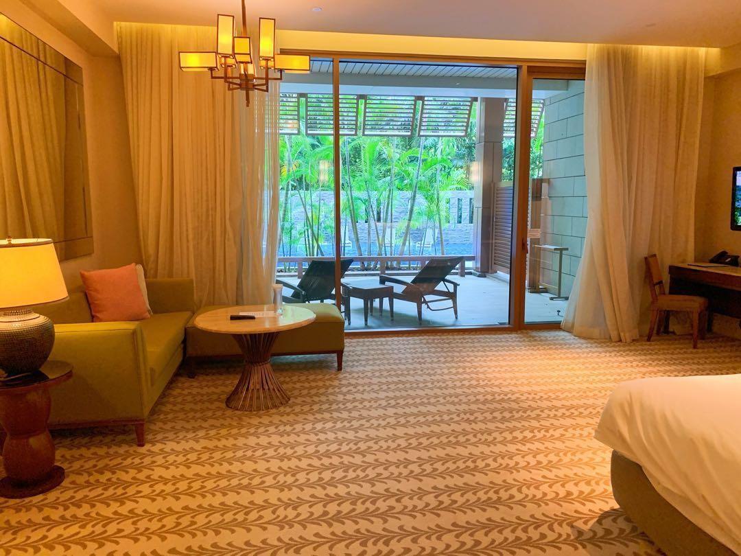 Rws Equarius Hotel Deluxe Pool Room For Jan Feb 21 Everything Else On Carousell