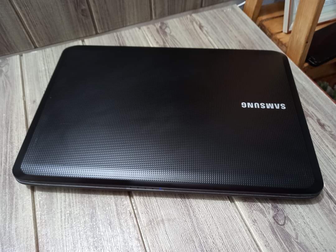 samsung sens p530