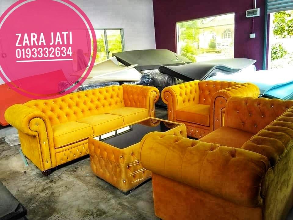 Sofa Chesterfield Home Furniture Furniture On Carousell