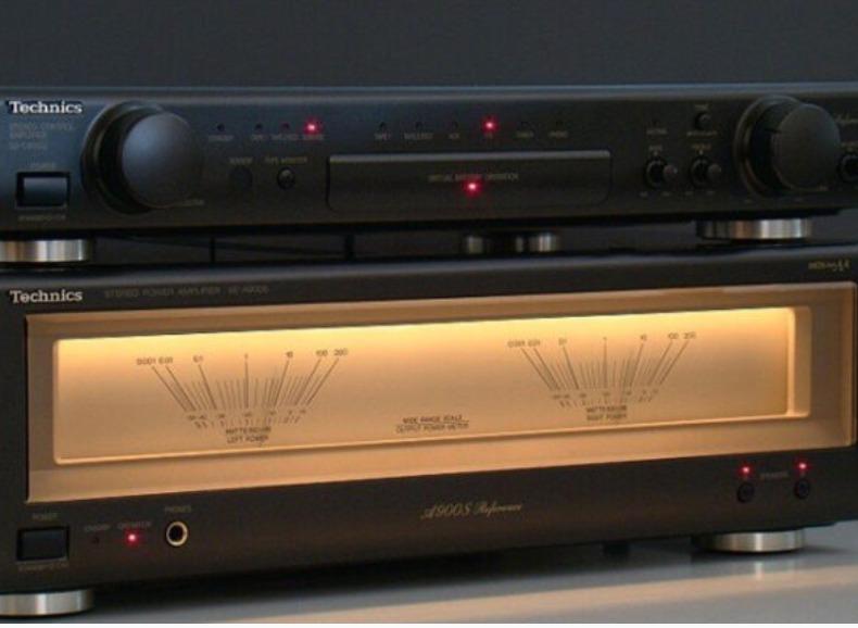 TECHNICS SEA909S POWER AMP & SUC909U PREAMP, Audio, Other Audio