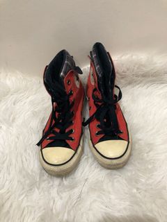 old red converse
