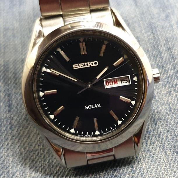 Vintage Seiko V158-0AB0 Black Dial Solar Quartz Men's Watch, Women's  Fashion, Watches & Accessories, Watches on Carousell