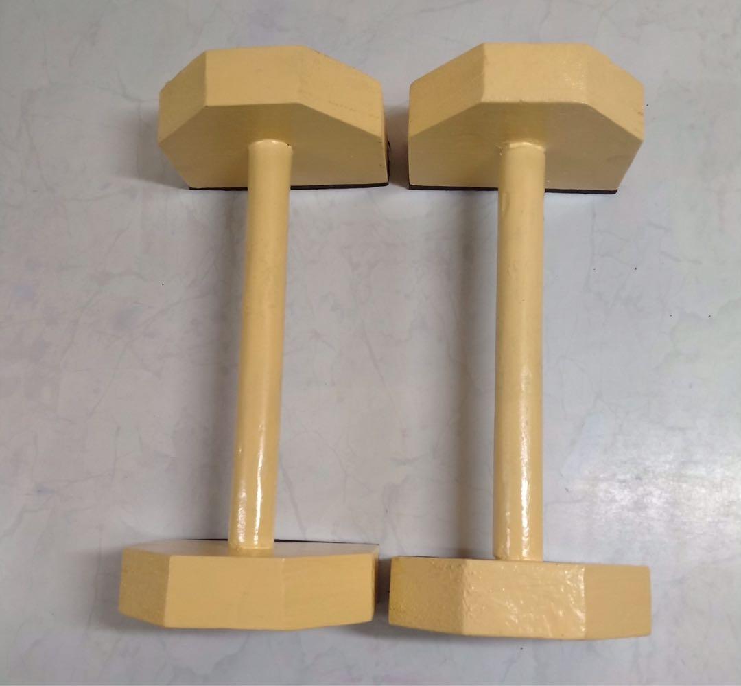 Wooden parallettes (Category: Toning & Stretching Accessories) located in Manila. Submitted by sphia21 (Listing ID 1033613697, Image 1). Description: .