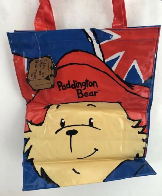 全新惠康paddington bear 大袋一個包平郵 女裝 女裝袋 銀包 carousell
