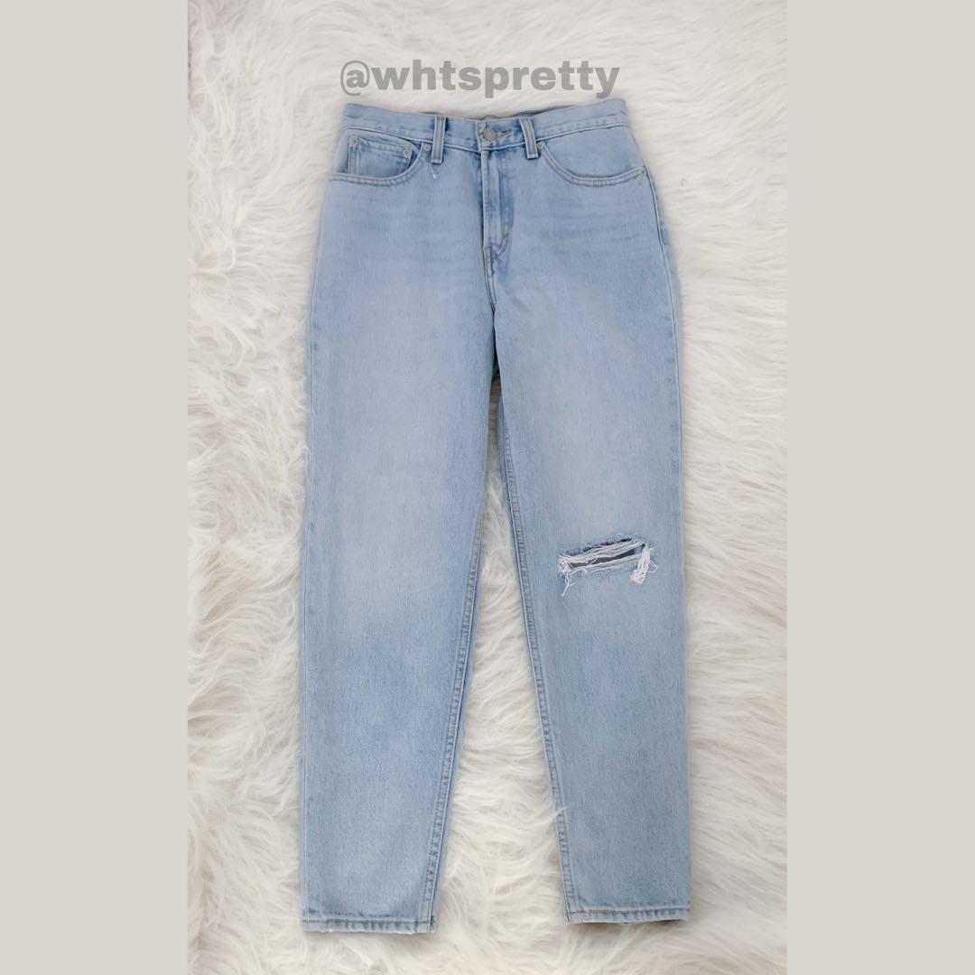 levis mom jeans ripped