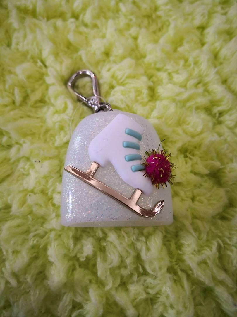 Bath and Body Works Pocketbac Holders (Category: Sanitizers & Disinfectants) located in Marikina City. Submitted by more4lessph (Listing ID 1033895939, Image 3). Description: ✨ BATH AND BODY WORKS POCKETBAC HOLDER Available on hand ✨ SNOWMAN - PHP450 GINGERBREAD - PHP450 ICE SKATE - PHP480 SQUIRREL - PHP480 SANTA WALRUS - PHP480 CRAB - PHP480 OMBRE PINK GEM - PHP500 HUSKY DOG - PHP600 MEDICAL HERO BLUE - PHP700 ‼️Limited stocks only! We are accep