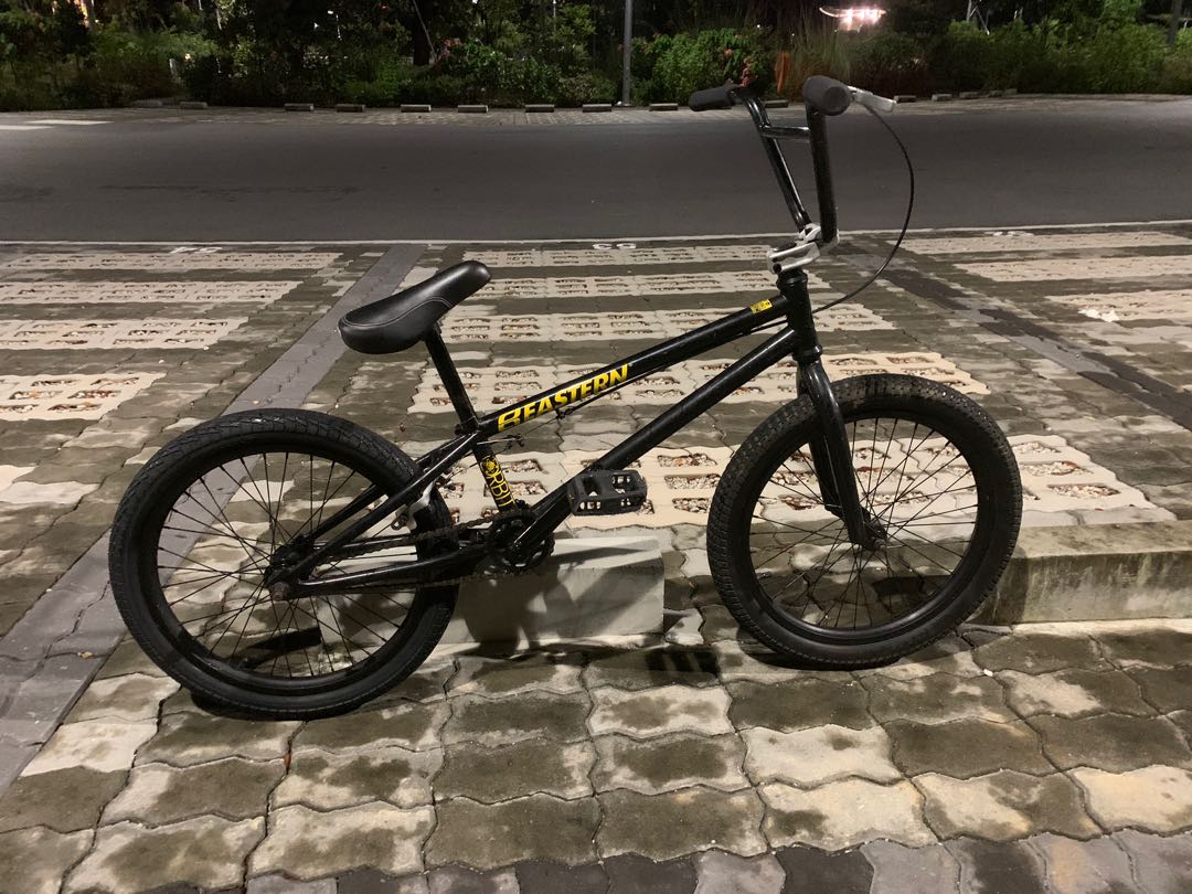 BMX Eastern Orbit Bike Sports Equipment Bicycles Parts