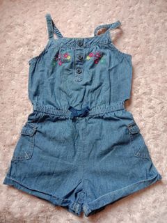(Category: ) located in . Submitted by abcush (Listing ID 1033989505, Image 1). Description: .