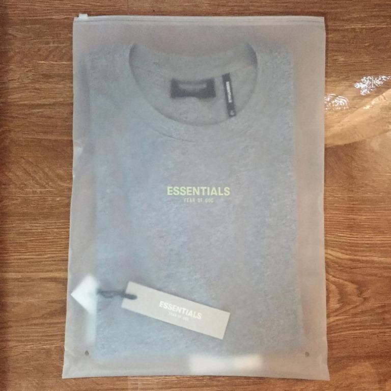 Fear Of God Essentials 3m Logo Boxy T Shirt Grey Men S Fashion Tops Sets Tshirts Polo Shirts On Carousell