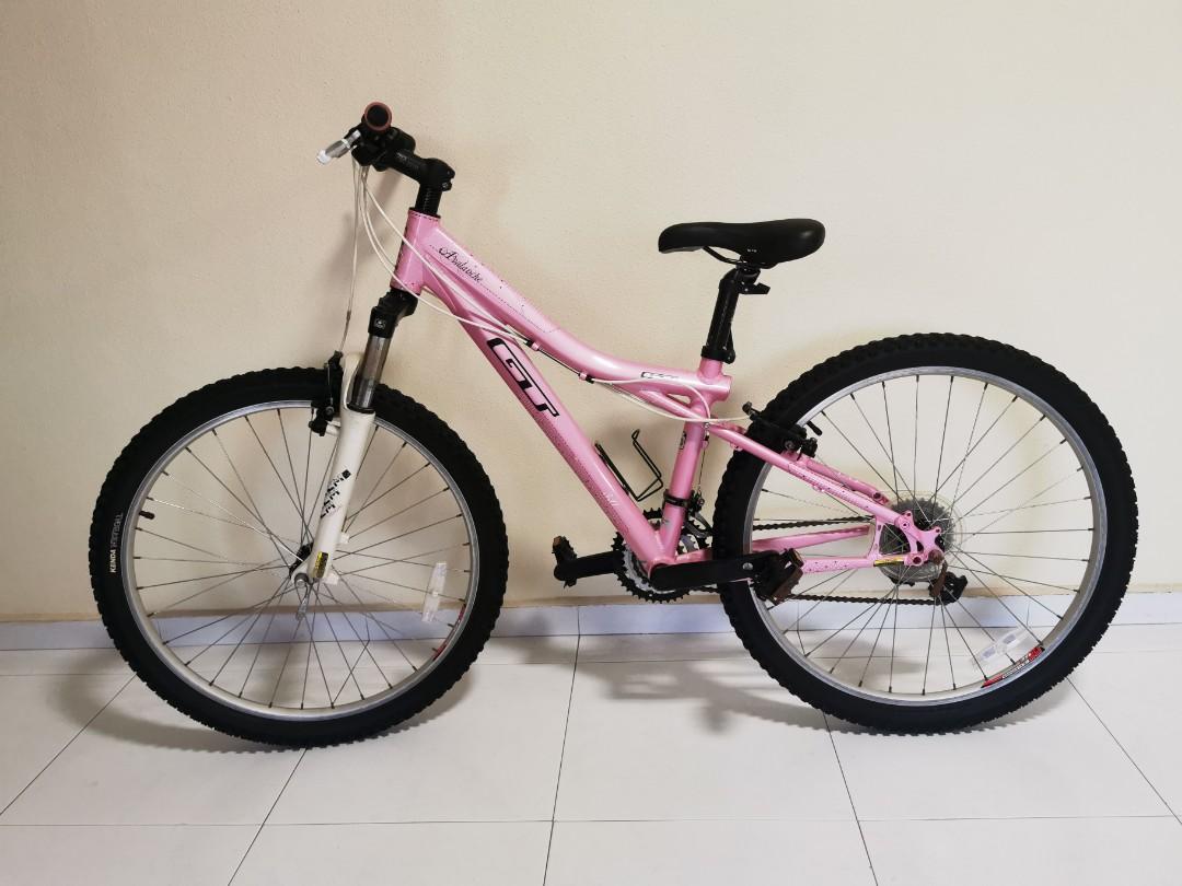 pink mountain bike