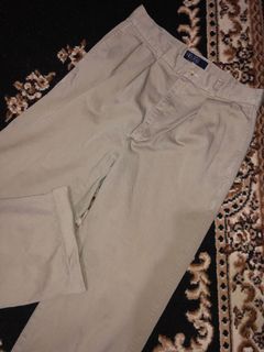 (Category: ) located in . Submitted by thriftataskarpet (Listing ID 1033962245, Image 1). Description: .