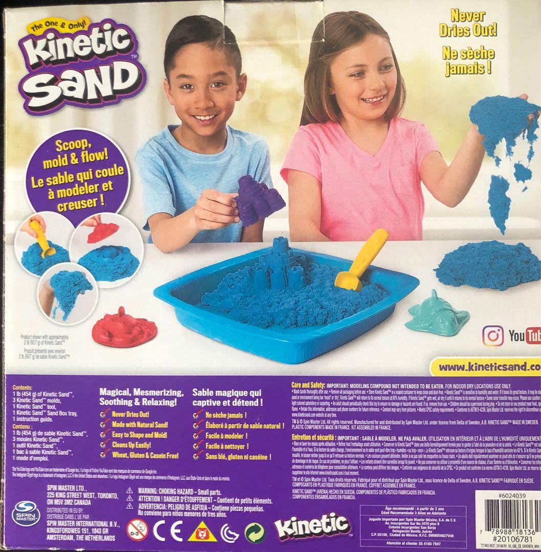 Kinetic Sand, Sandbox Playset with 1lb of Green Kinetic Sand and 3 Molds,  for ages 3 and up – Shop Spin Master