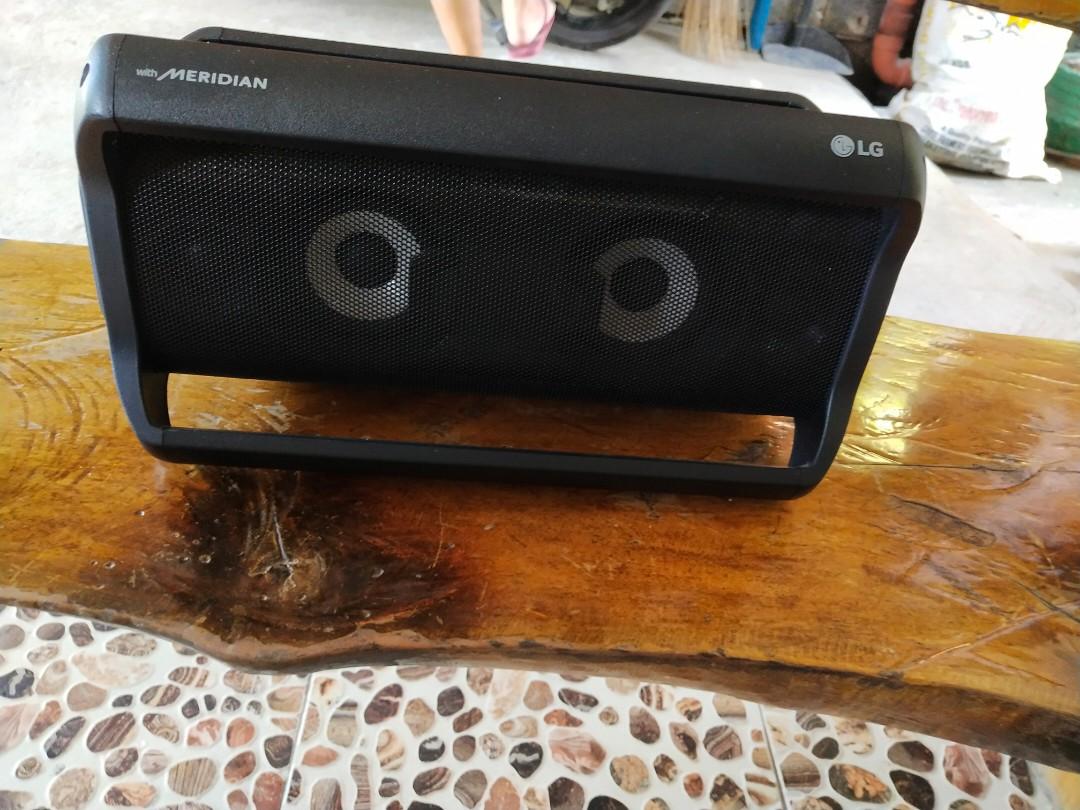 lg rechargeable speaker