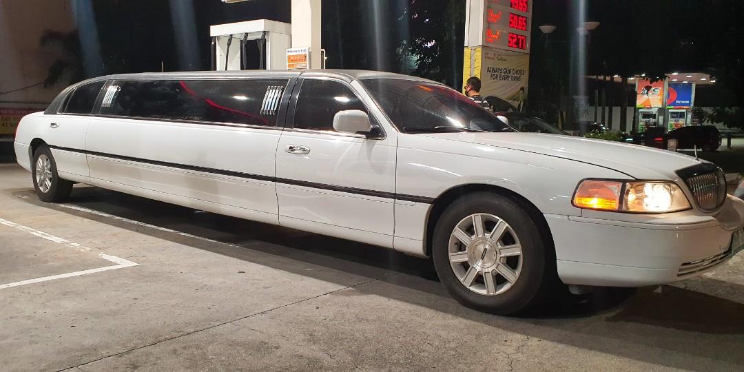 Lincoln Towncar Limousine Limo Auto Cars For Sale Used Cars On Carousell