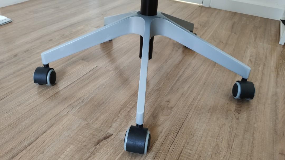 MARKUS IKEA Ergonomic Swivel Chair, Furniture & Home Living, Furniture