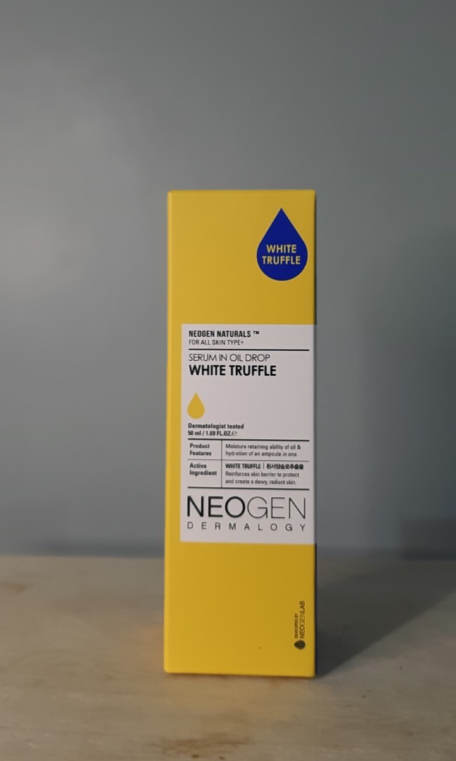 serum in oil drop white truffle