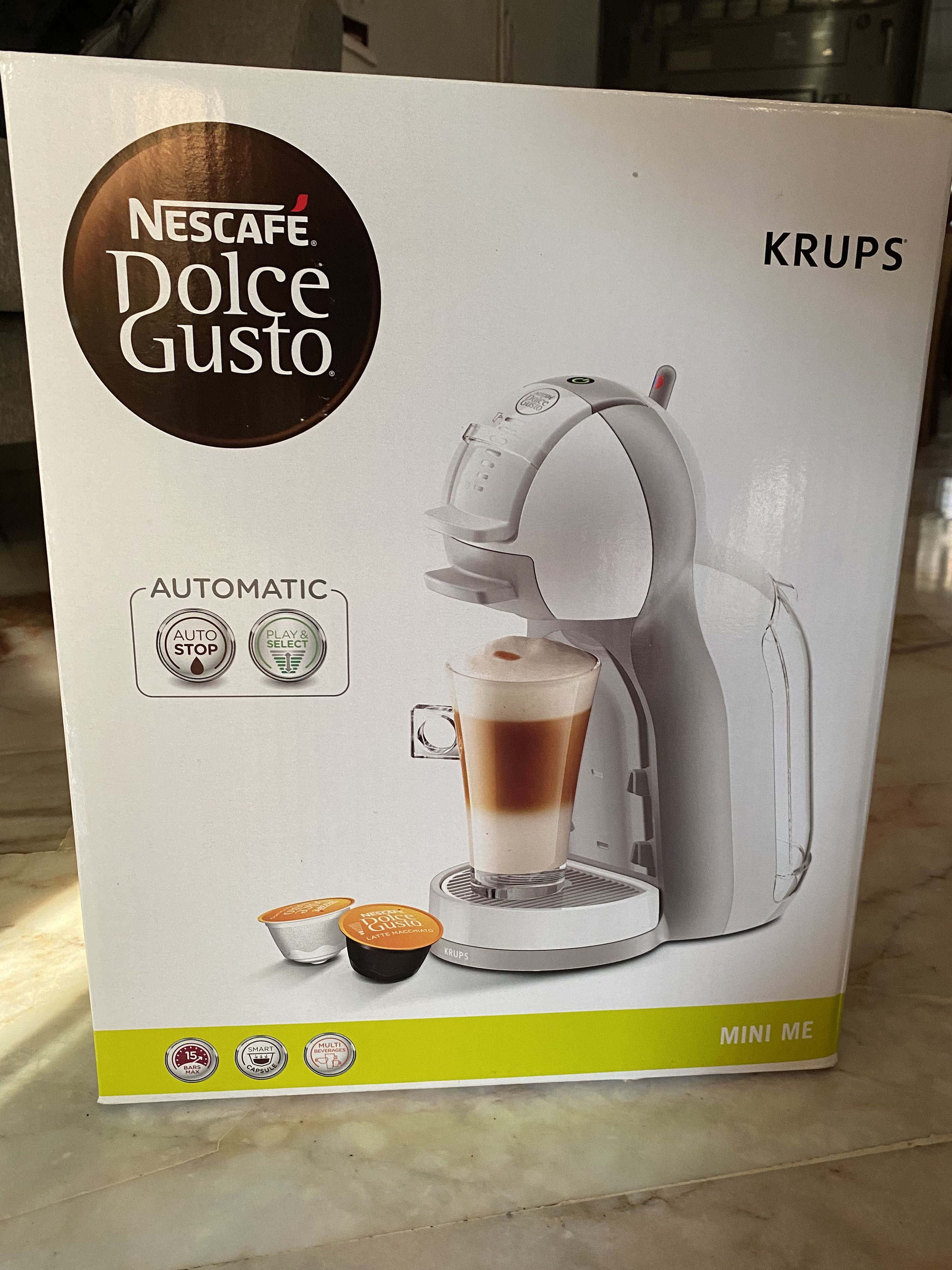Nescafe Dolce Gusto Machine + 6 Pods 